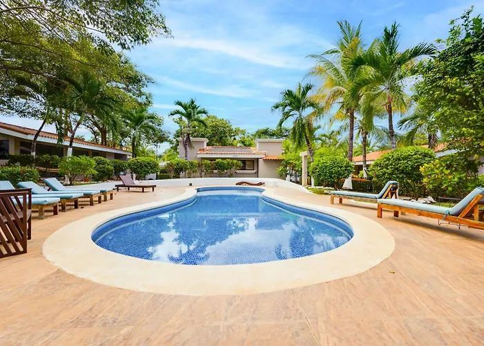Club Voca W/ Resort-style Pool + Near Apartment