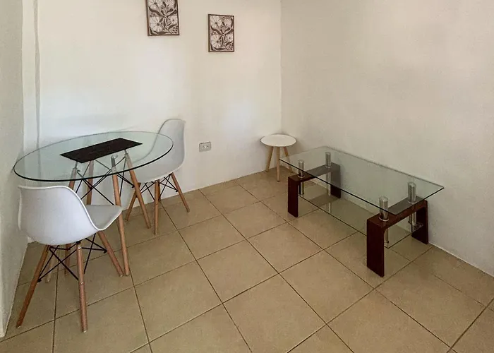 Club Voca W/ Resort-style Pool + Near Apartment *