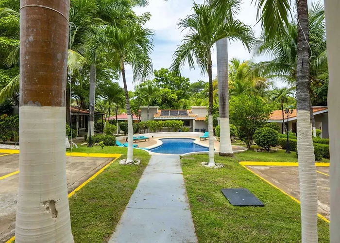 Club Voca W/ Resort-style Pool + Near Apartment